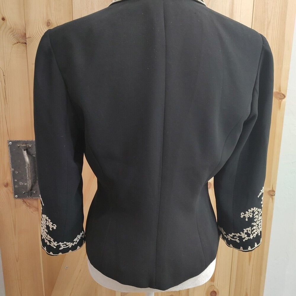 Maggy L Evening Suit Jacket Black Scroll Embroidery Peter Pan Collar Sz 8 - Picture 3 of 11